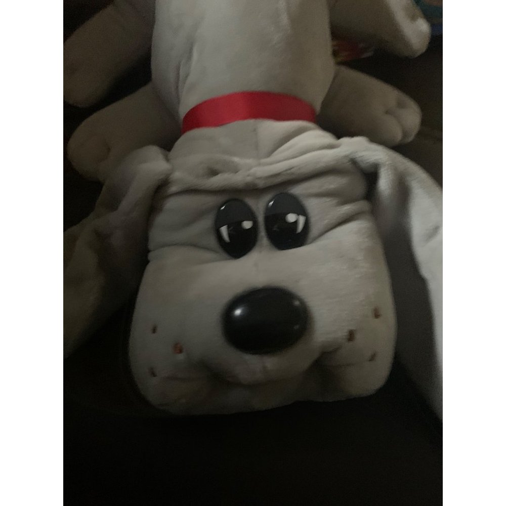 Hasbro 2019 Pound Puppy Named “Puddy” By Child on Tag Gray plastic nose and eyes